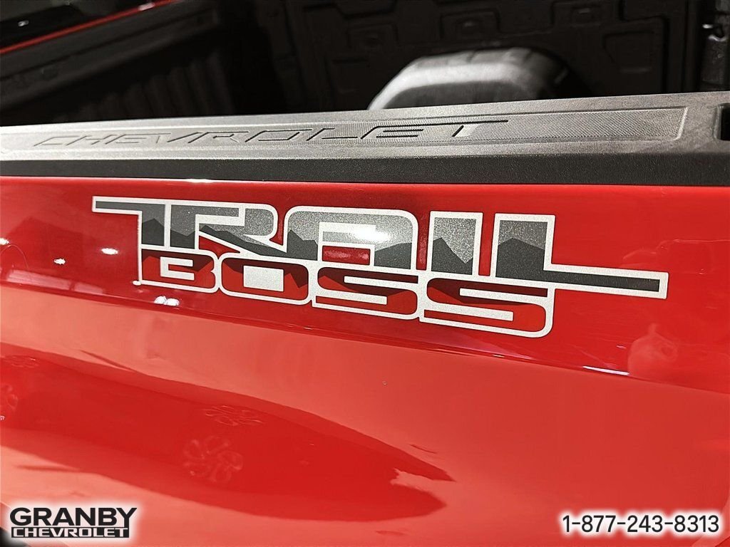 2026 CHEVROLET Silverado 1500 K1500 SILVERADO CREW CAB CUSTOM TRAIL BOSS STD/BOX (2CX) | 26-0384 Red Hot Granby - photo #17