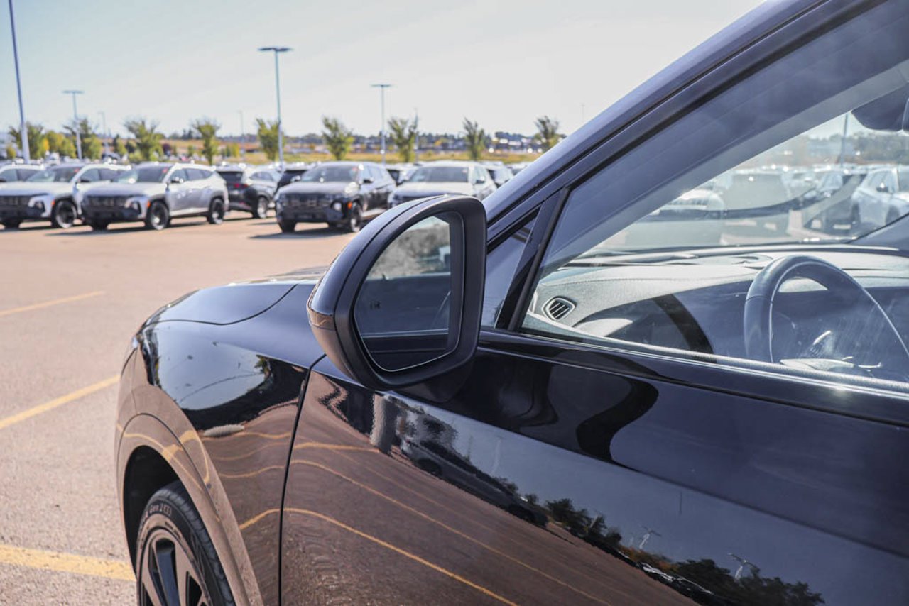 2023 Buick Envision AWD 4dr Preferred Black Sherwood Park - photo #13