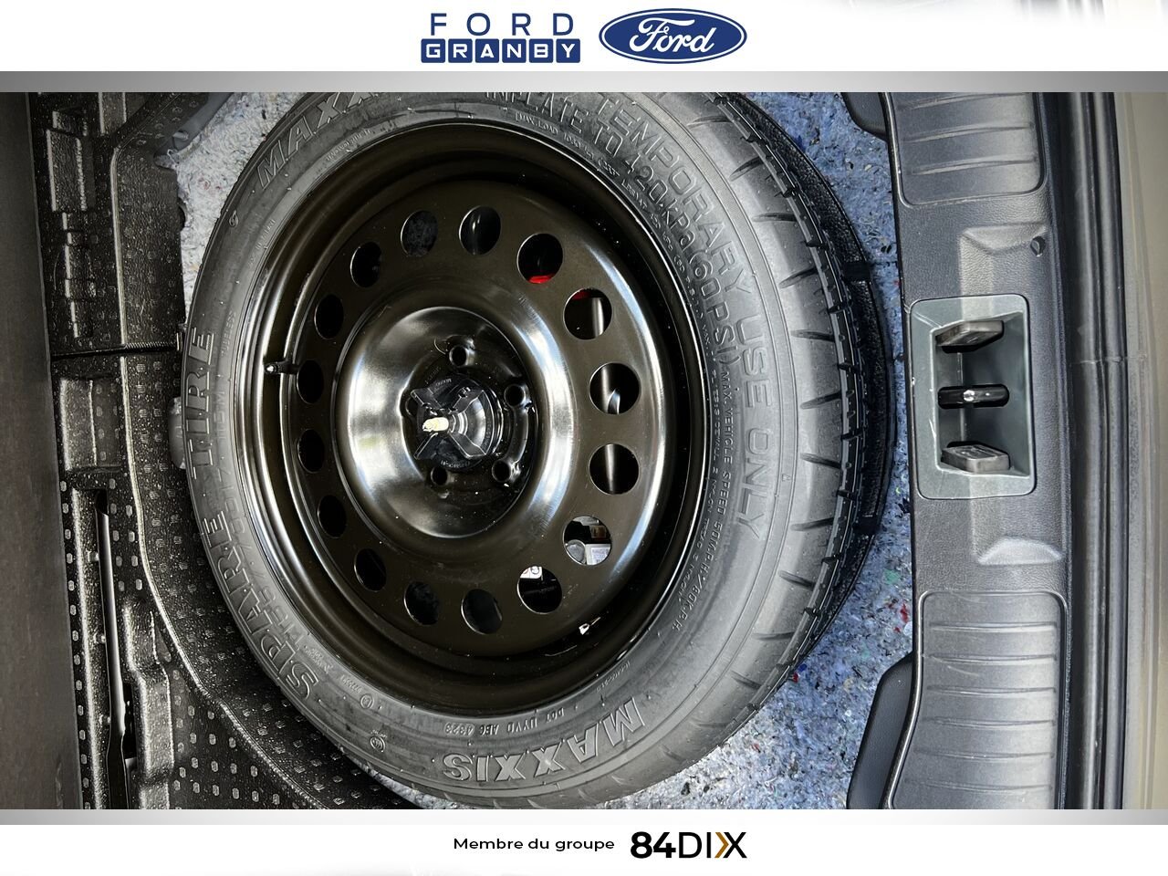 2024 Ford Escape Blue Granby - photo #28