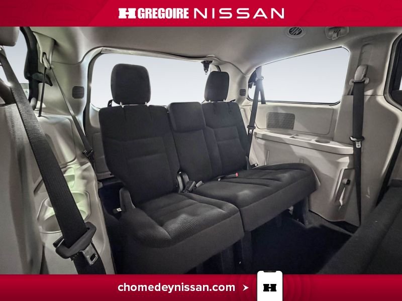 2017 Dodge GR Caravan Grey Saint-Eustache - photo #22