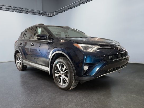 2018 Toyota RAV4 AWD XLE Black
