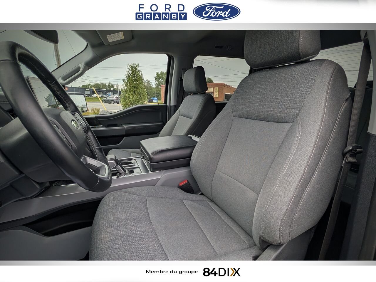 2024 Ford F-150 Lightning White Granby - photo #14