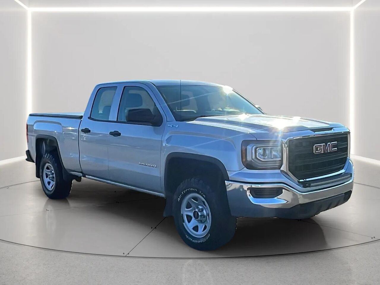 GMC SIERRA 1500 Cabine double 4RM 143,5 po 2017 Argent Gatineau - photo #6