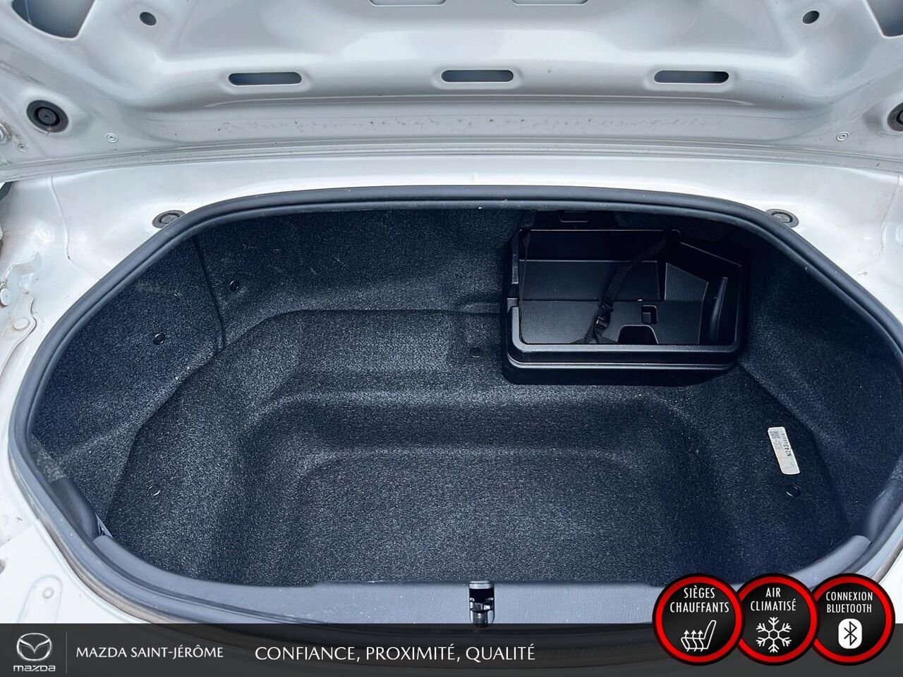 Mazda MX-5 RF 2023 Blanc Ste-Agathe des Monts - photo #22
