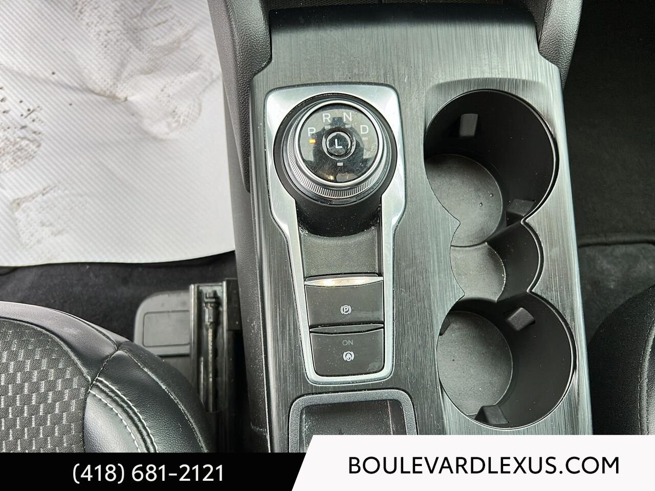 Ford Escape 19382A | VHR TA 2023 Gris Québec - photo #16