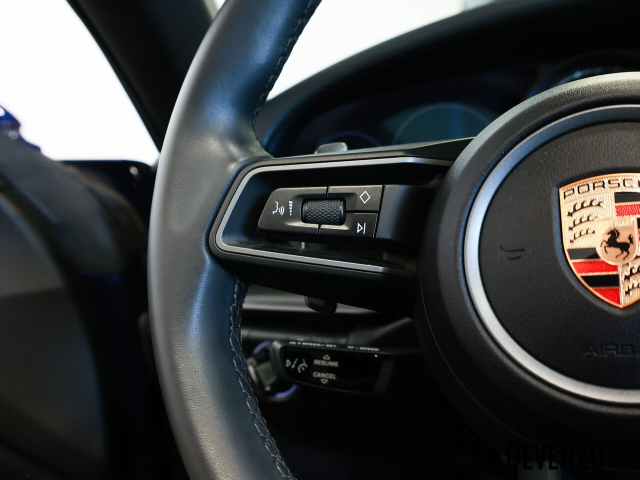 2024 Porsche 911 Blue Saint-Eustache - photo #13