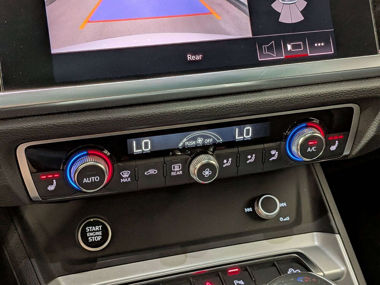 2021 Audi Q3 Progressiv 40 TFSI quattro White Val-David - photo #24