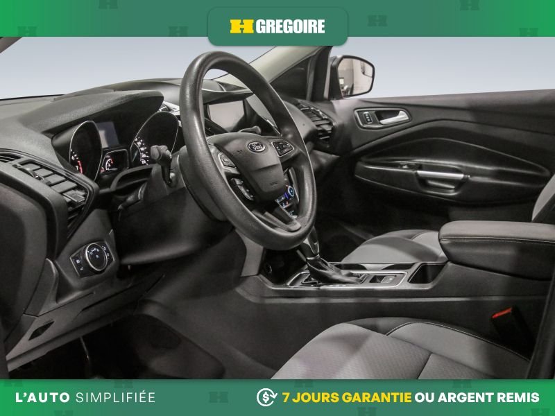 2019 Ford Escape Blue Blainville - photo #11