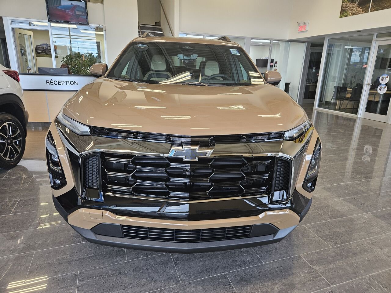 Chevrolet Equinox 4 portes 4RM ACTIV 2027 Moisson d'automne métallisé Thetford Mines - photo #3