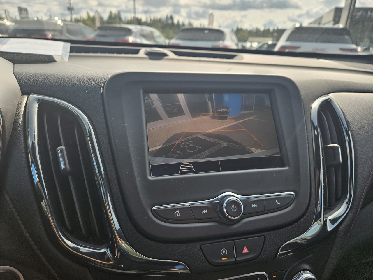 2024 Chevrolet Equinox RS 4 portes TI White Thetford Mines - photo #9