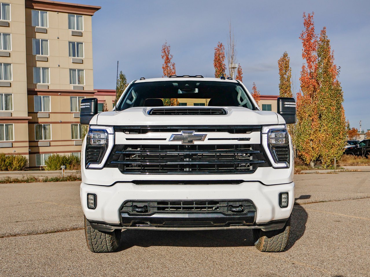 2024 Chevrolet Silverado 2500HD 4WD Crew Cab 159 LT White Sherwood Park - photo #2
