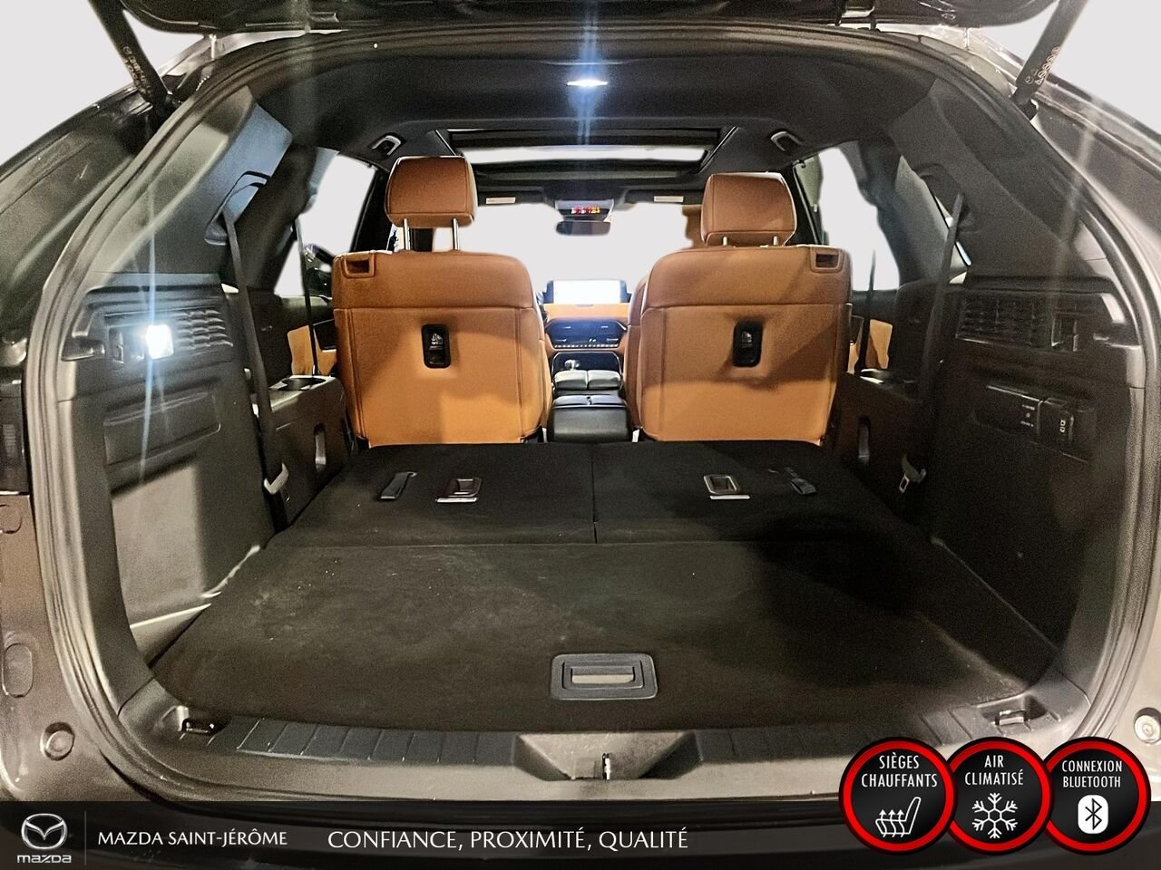 Mazda CX-90 hybride léger Signature | TOIT PANORAMIQUE | AWD | CUIR NAPPA | SIEGES CAPITAINES 2024 Gris Saint-Jérôme - photo #25