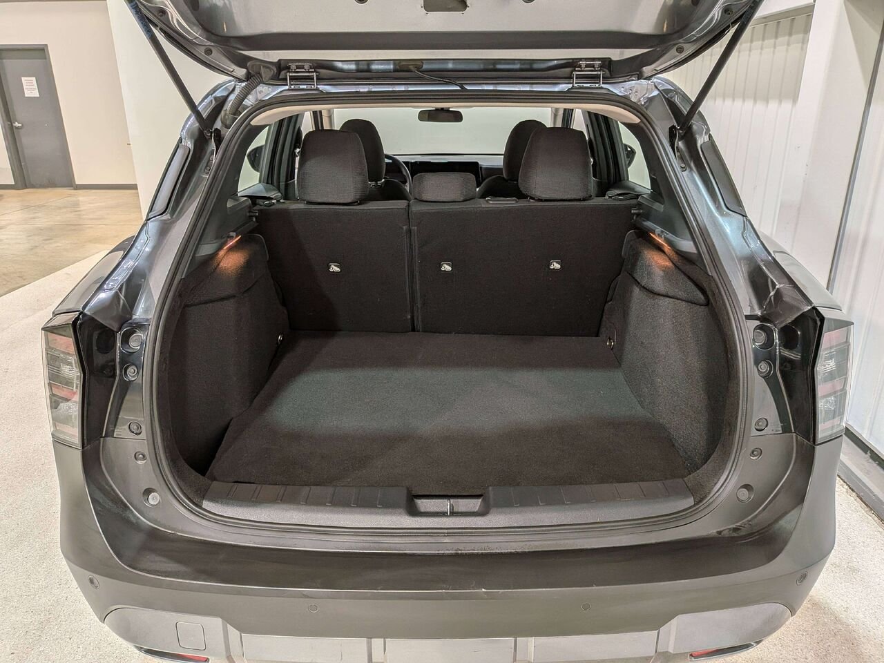 Nissan Kicks S AWD 2025 Gris Mirabel - photo #8