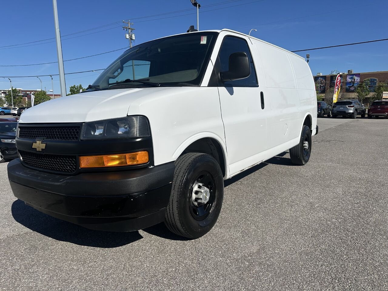 2022 CHEVROLET EXPRESS G2500 Traction arrière 2500 135 po White Gatineau - photo #0