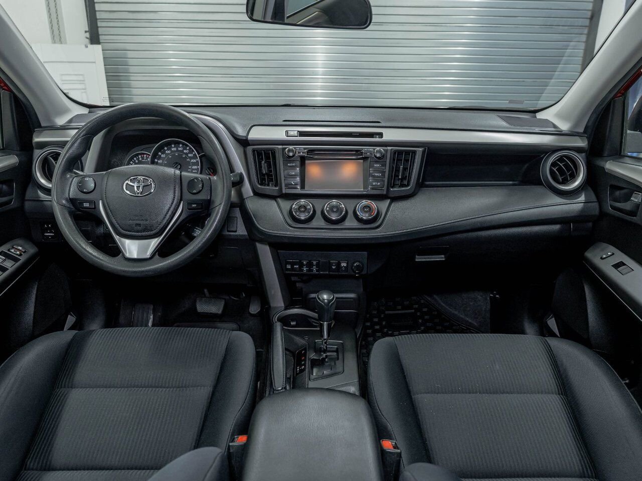 Toyota RAV4 LE *SIÈGES CHAUFF* BLUETOOTH CAMÉRA A/C USB 2016 Rouge Saint-Jérôme - photo #10
