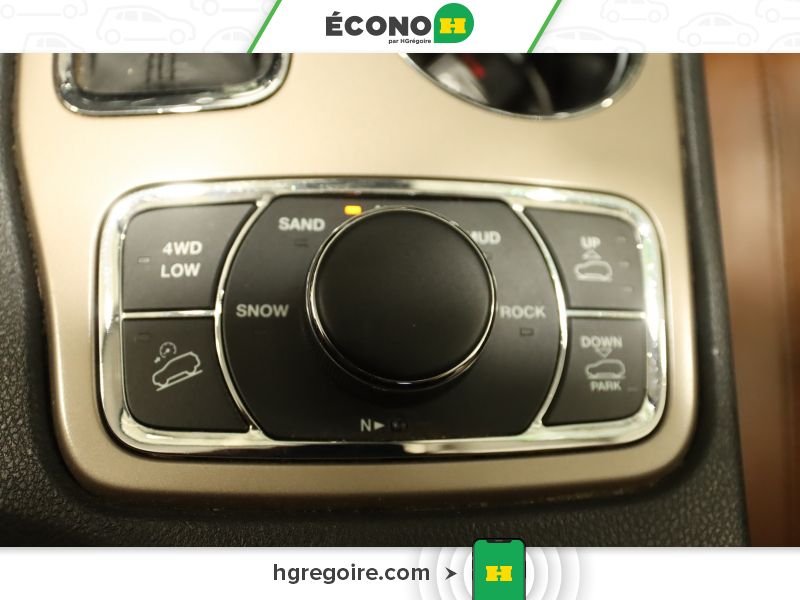 2016 Jeep Grand Cherokee White Laval - photo #21