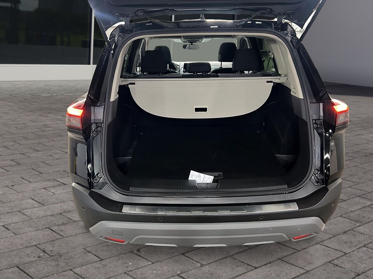 2023 Nissan Rogue SV TI Black Québec - photo #24