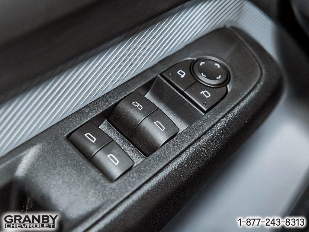 Chevrolet Bolt Traction avant 4 portes LT | 27-0117 2027 Gris sterling métallisé Granby - photo #15