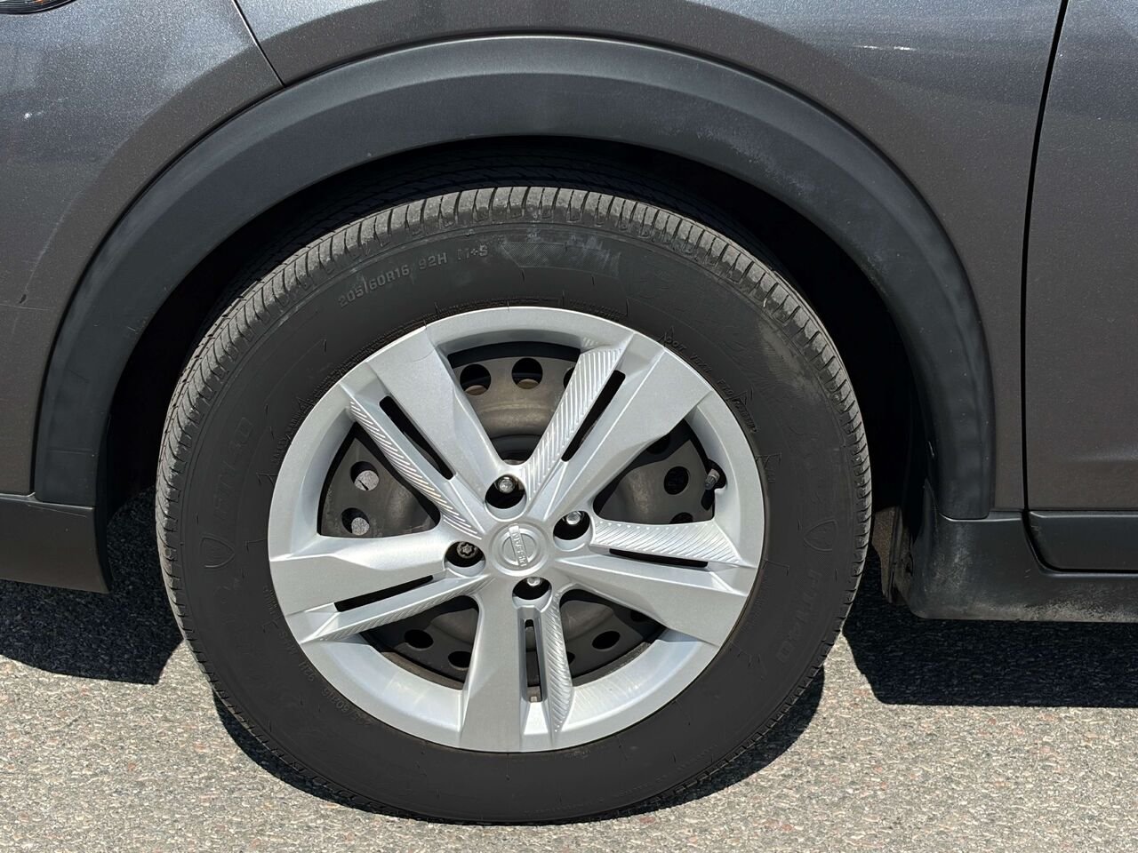 2019 Nissan Kicks Grey Gatineau - photo #9