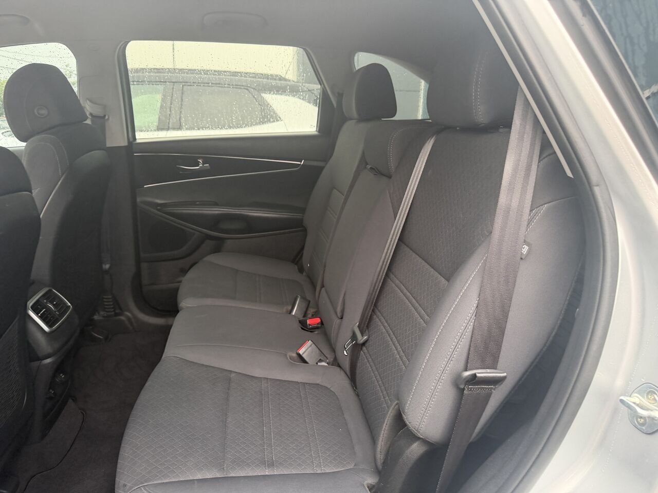 2017 Kia Sorento Silver Ste-Marie - photo #8