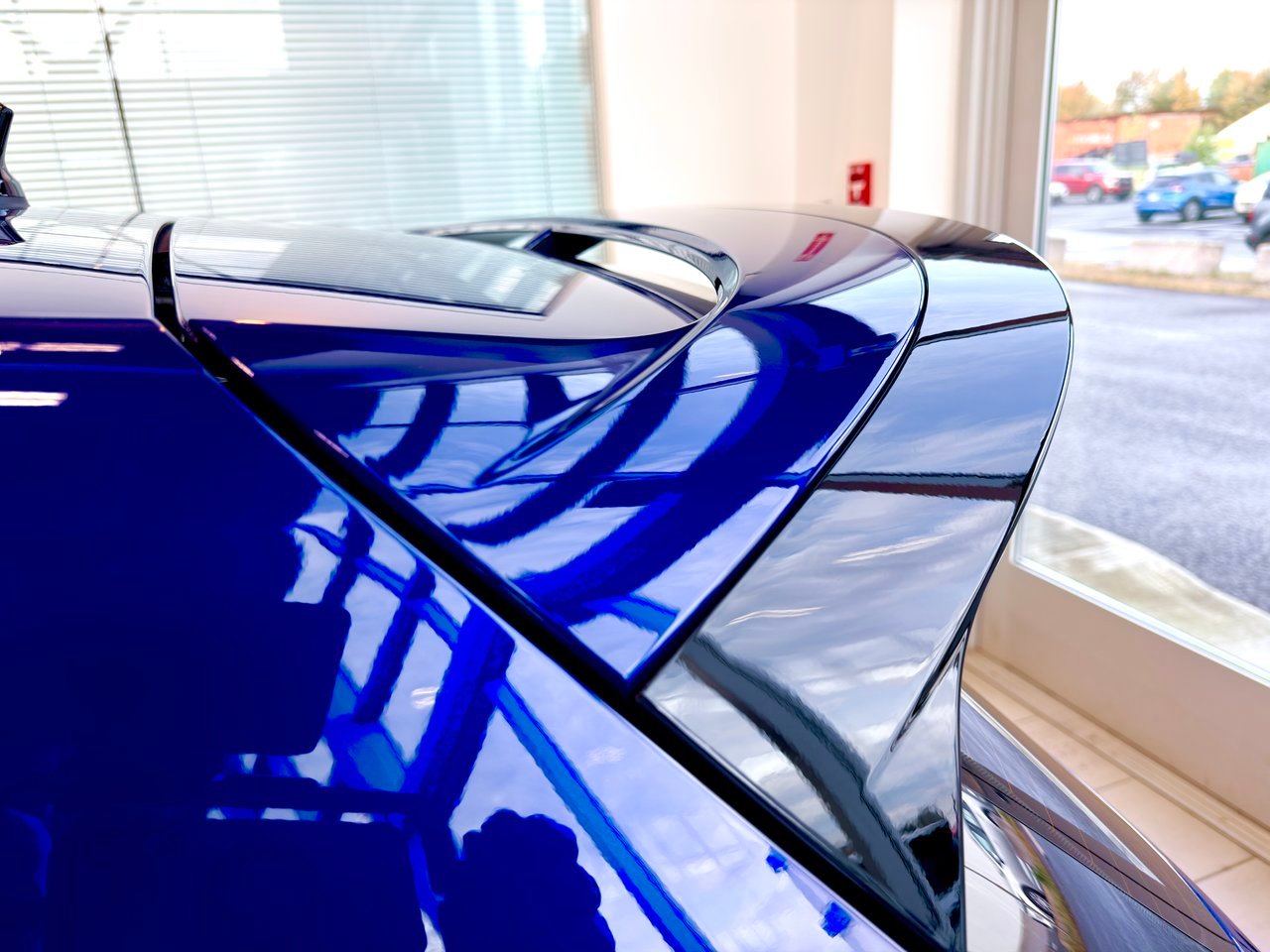 2024 Volkswagen Golf R Blue Notre-Dame-des-Prairies - photo #9