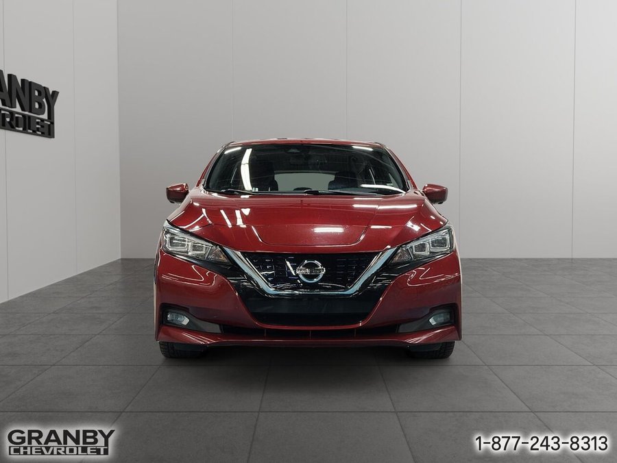 2020 Nissan LEAF SV à hayon Red