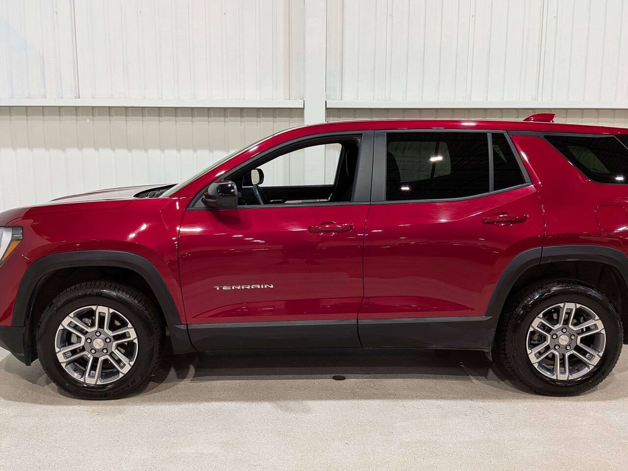 2026 GMC Terrain AWD 4dr Elevation Red Val-David - photo #4
