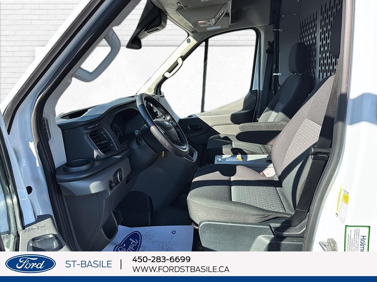 Ford TRANSIT 2023 Blanc Saint-Basile-le-Grand - photo #21