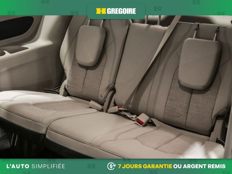 Chrysler Pacifica 2019 Noir Blainville - photo #26