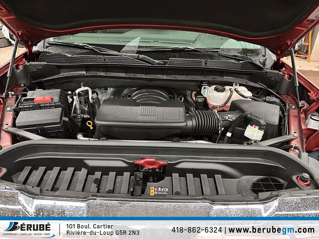 GMC 1500 4RM, CAISSE COURTE, CAB. MULTIPLAC Denali cabine multiplace 4RM 147 po 2024 Rouge Rivière-du-Loup - photo #7