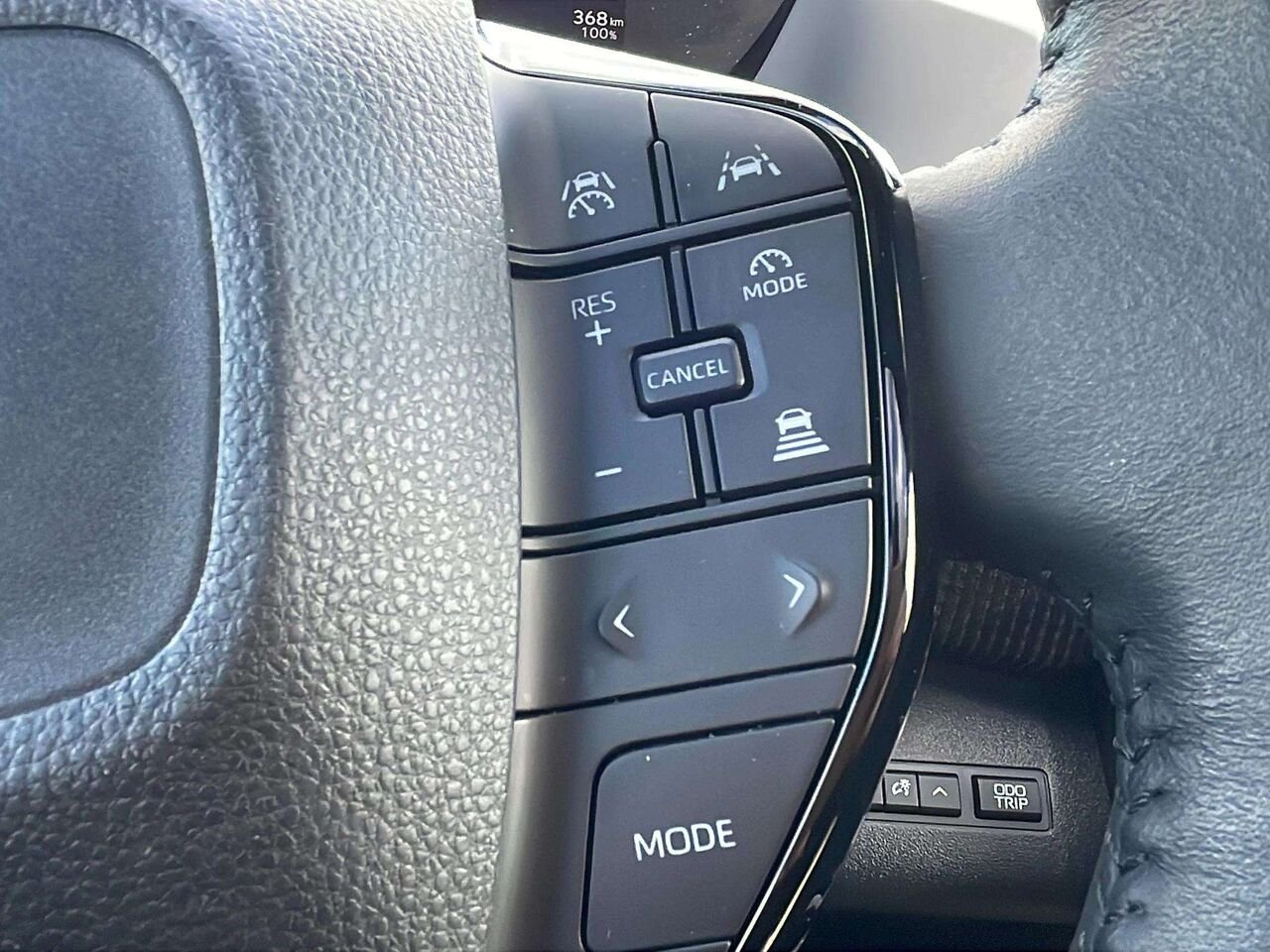 2023 Toyota bZ4X XLE TI Grey Gatineau - photo #12