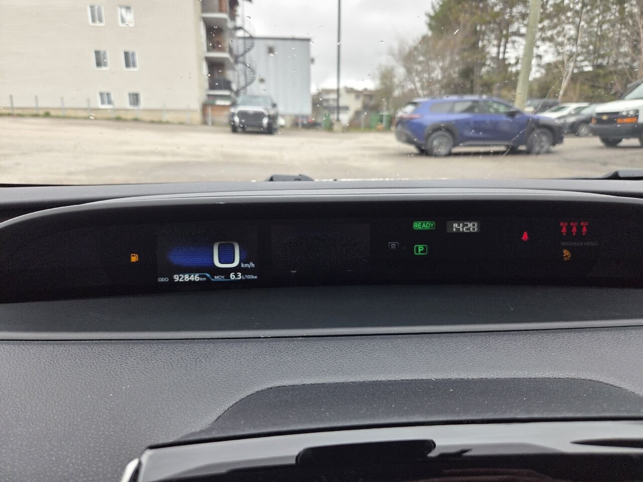 2020 Toyota PRIUS White Mont-Laurier - photo #16