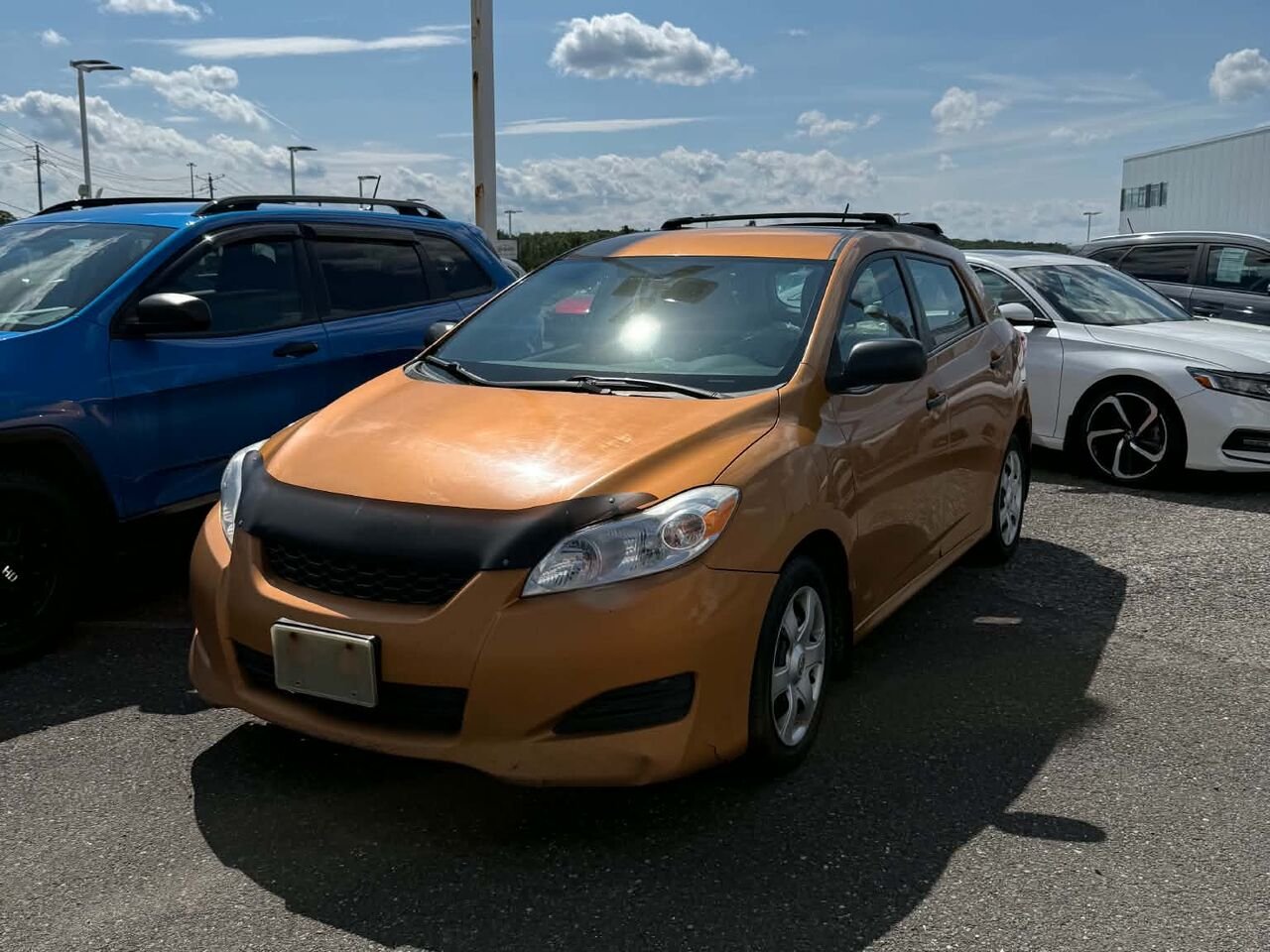 Toyota Matrix Familiale manuelle 4 portes à traction 2010 Orange Lévis - photo #0