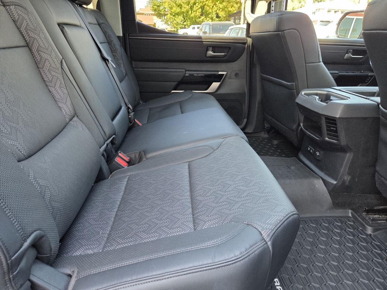 2023 Toyota TUNDRA LIMITED Black Mont-Laurier - photo #12