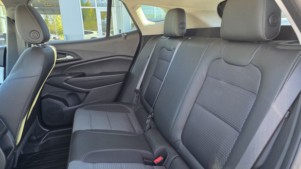 CHEVROLET TRAX LT FWD 2025 Blanc Mont-Laurier - photo #15