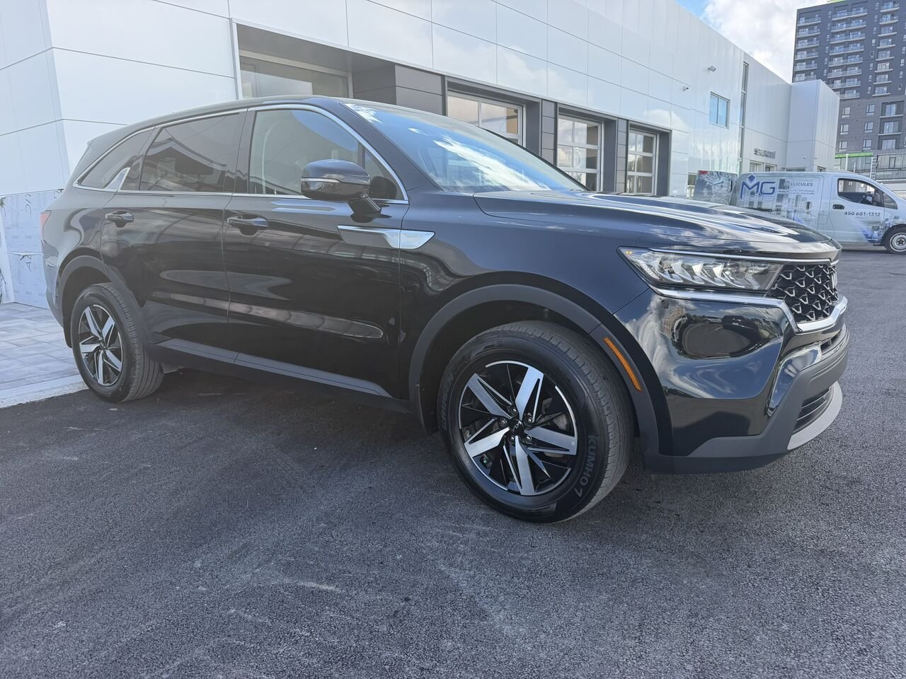 2023 Kia Sorento LX Premium AWD 7 PASSAGERS Black Laval - photo #4