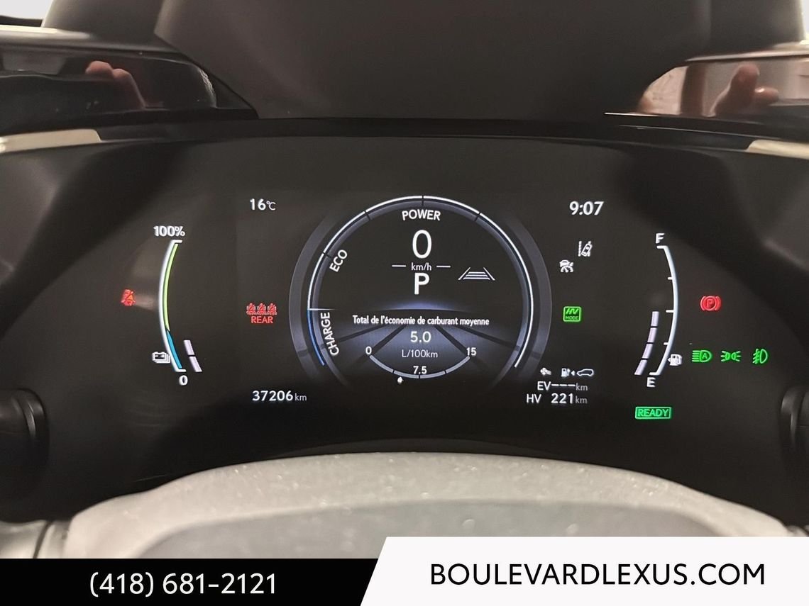 Lexus NX 19487A 2022 Argent Québec - photo #46