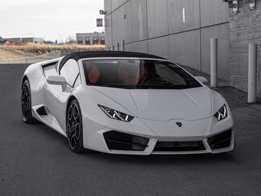 2018 Lamborghini Huracan 2018 White
