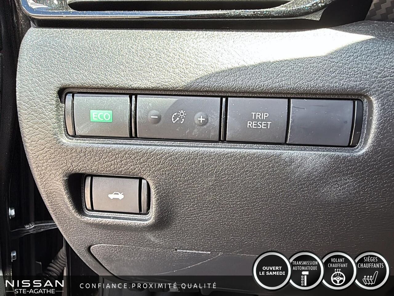 2024 Nissan Sentra SV | CARPLAY | CAMÉRA DE RECUL | UN SEUL PROPRIÉTAIRE Black Saint-Jérôme - photo #13