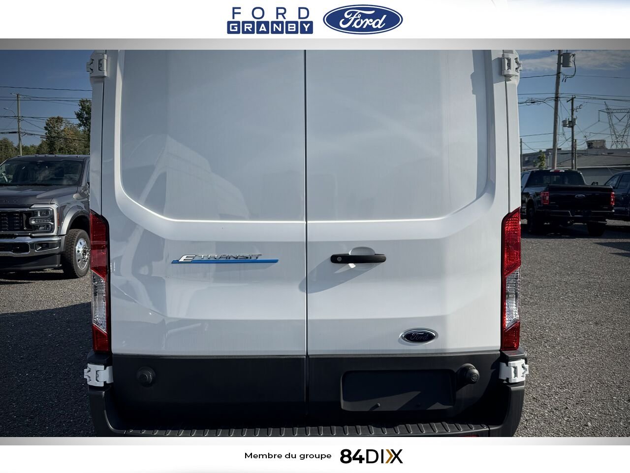 Ford E-TRANSIT FOURGONNETTE UTILITAIRE 2025 Blanc Granby - photo #3