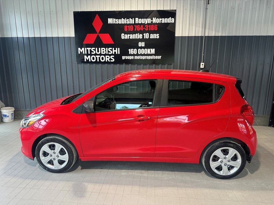 2021 Chevrolet Spark LS à hayon 4 portes BM Red