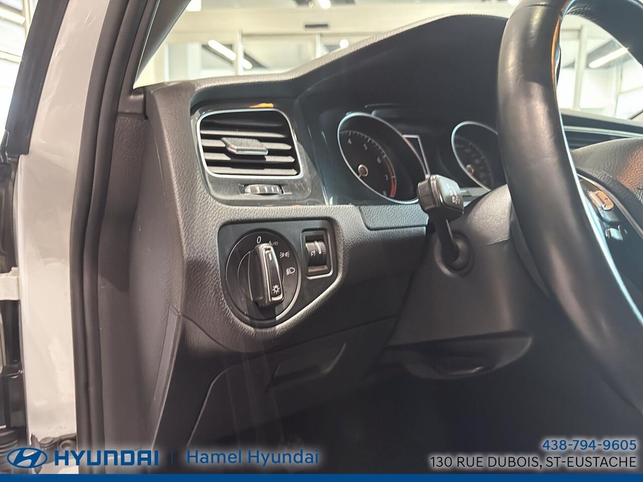 2019 Volkswagen Golf White Saint-Eustache - photo #10