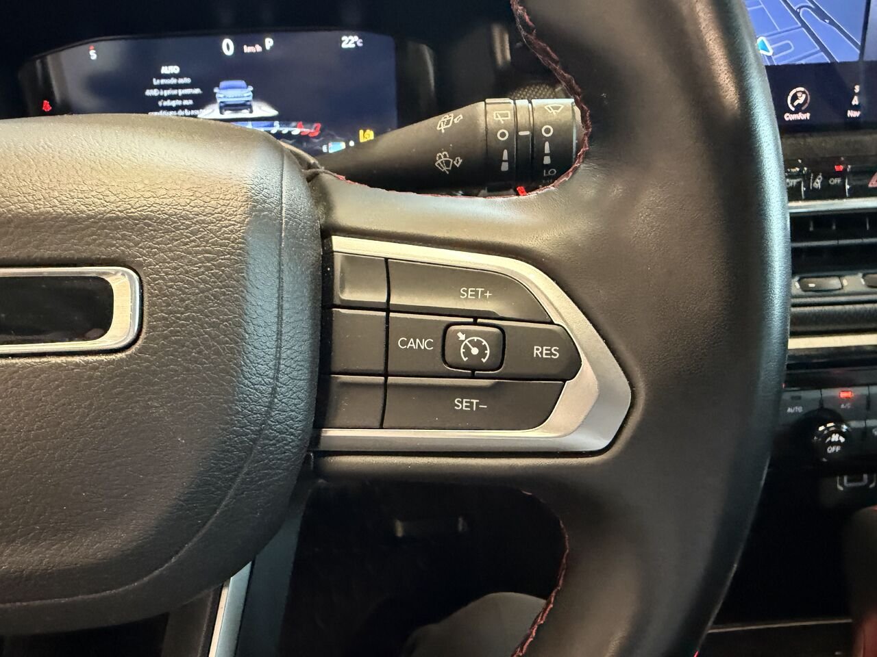 Jeep Compass 2022 Noir Saint-Eustache - photo #17