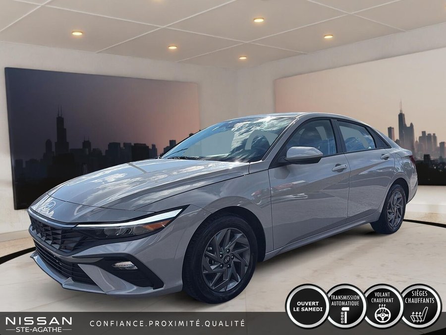 Hyundai Elantra Preferred IVT 2026 Gris