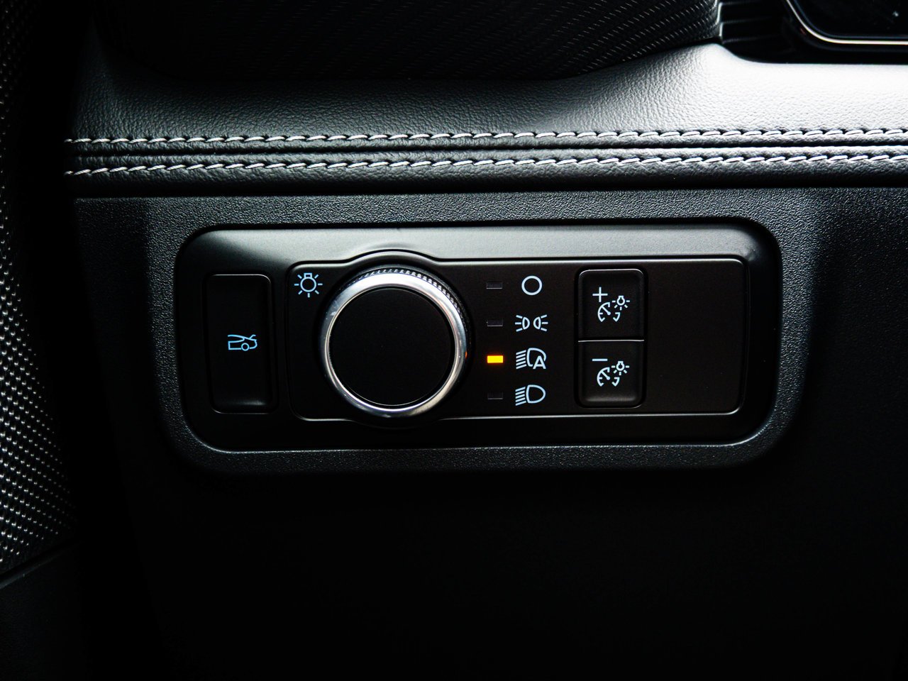 2024 Ford Mustang GT Premium Fastback Blue Sherwood Park - photo #18