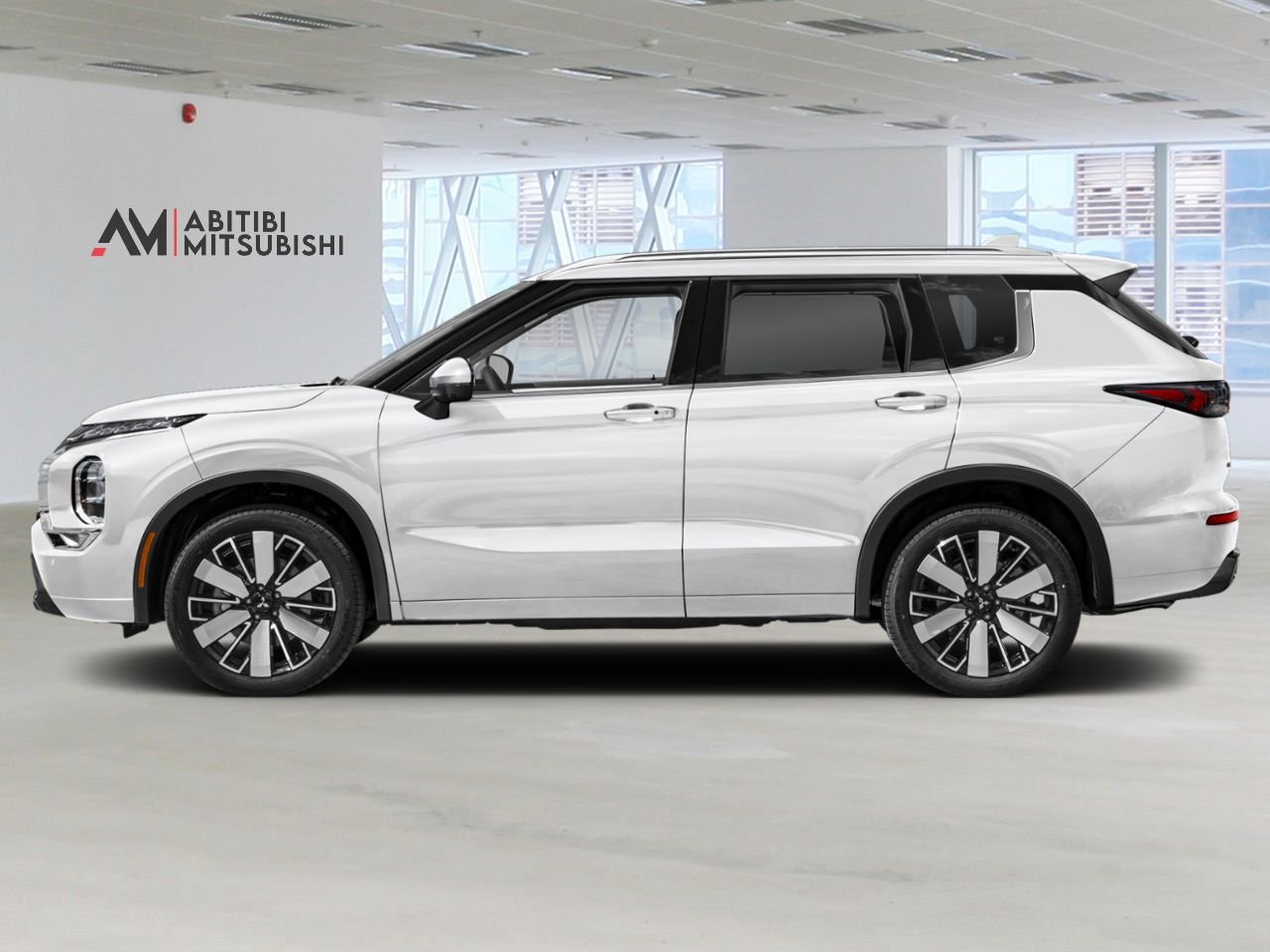 MITSUBISHI Outlander 2026 Blanc diamant Amos - photo #2