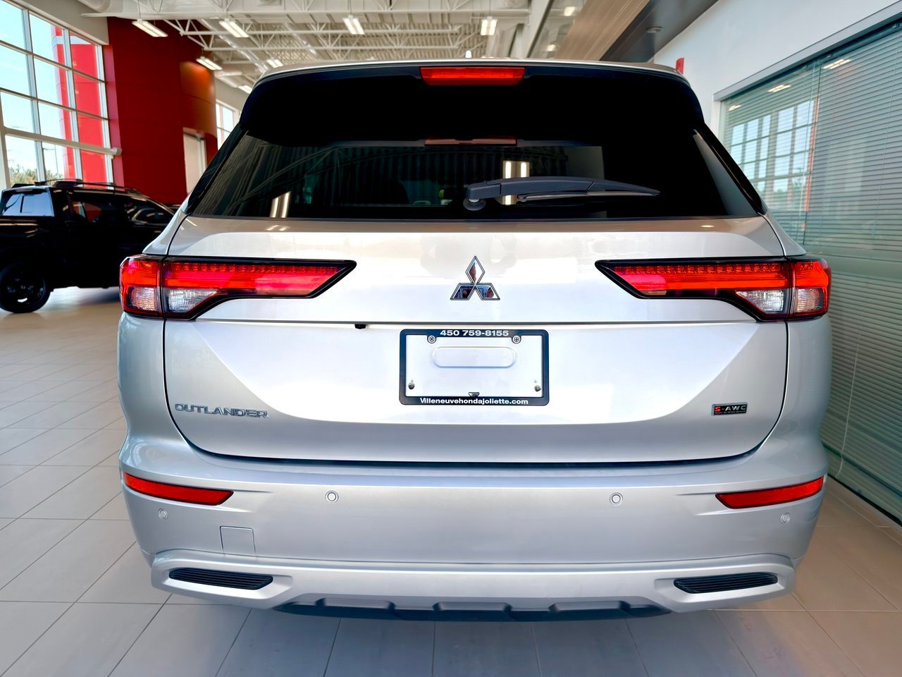 2023 Mitsubishi Outlander gray Notre-Dame-des-Prairies - photo #9