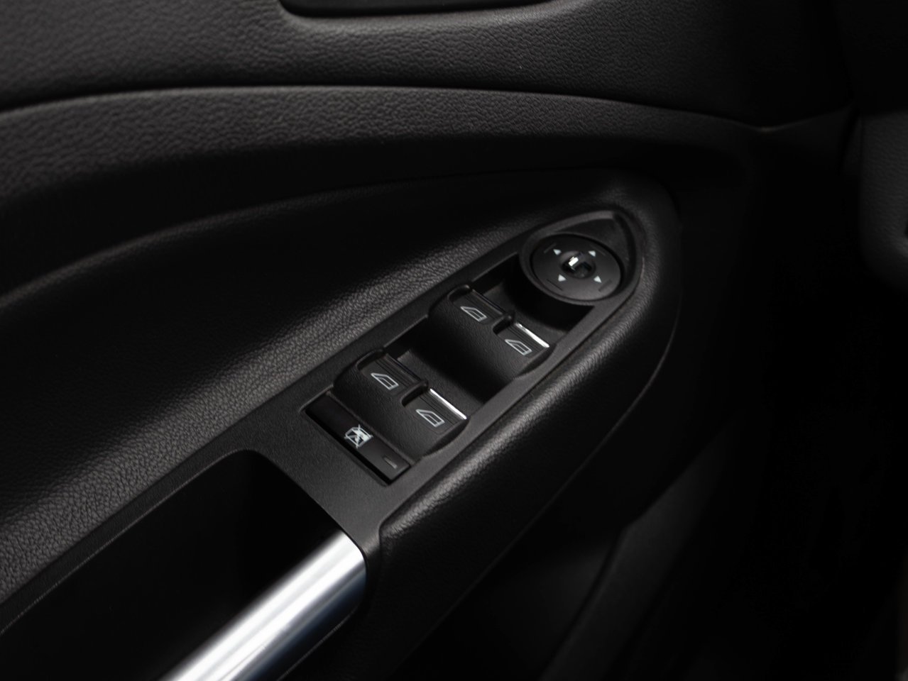 2015 Ford Escape FWD 4dr SE Grey Sherwood Park - photo #16