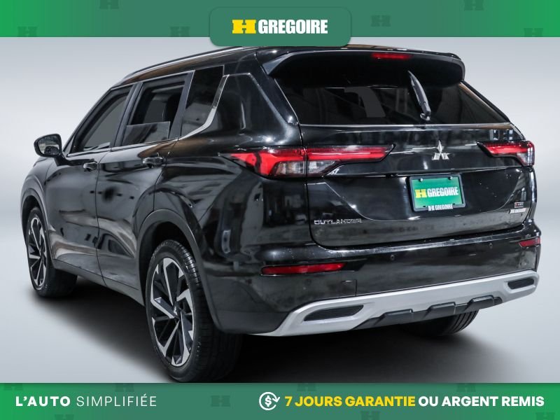 2022 Mitsubishi Outlander Black Laval - photo #5
