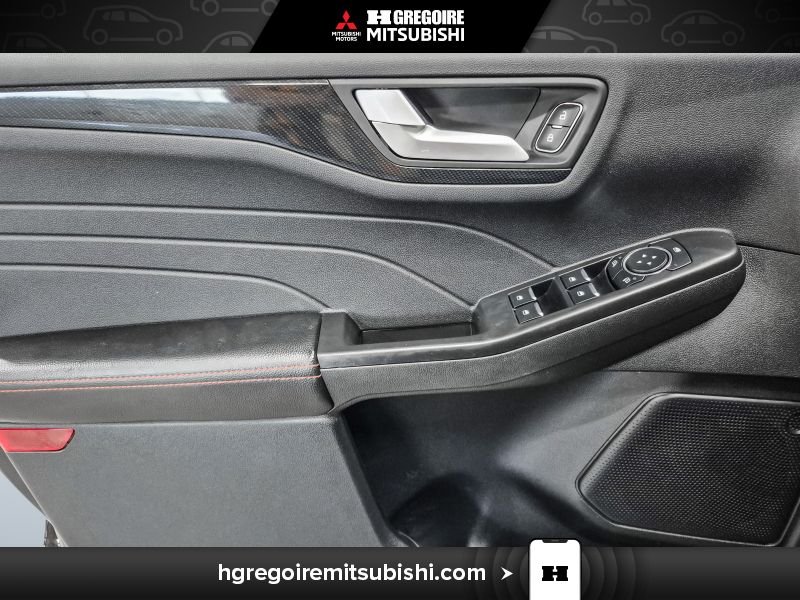 2025 Ford Escape Black Blainville - photo #12